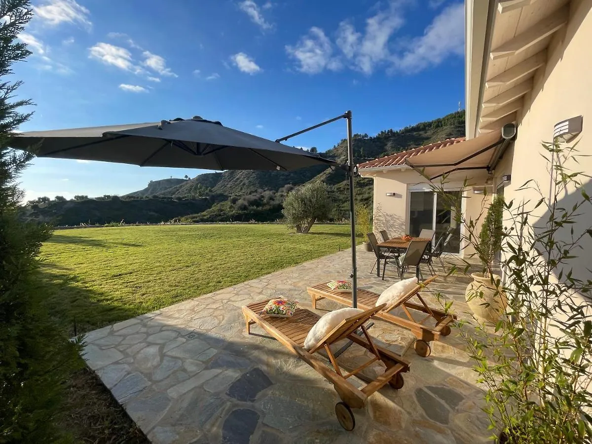 Villanet Seaview Mola Kalyva Villa